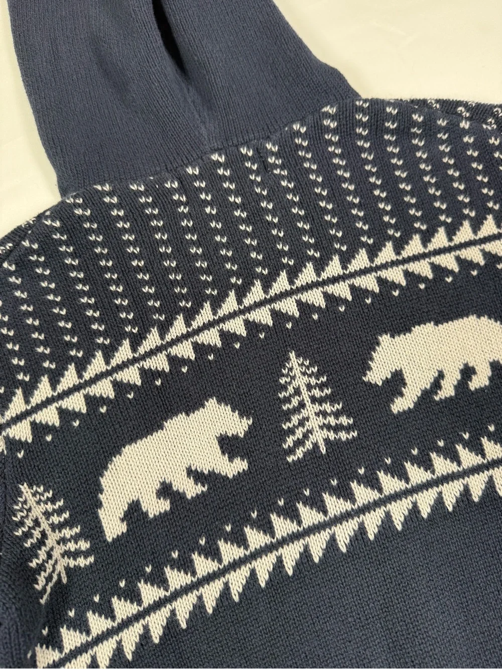 OLD NAVY Boys Hooded Fair Isle Bear Sweater L 10-12 Preppy Cabin Mountain Winter